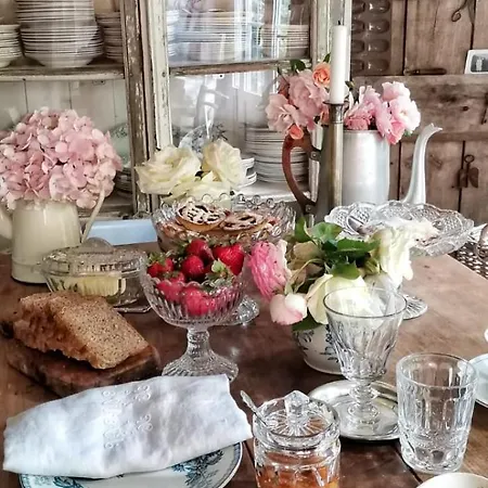 Cucuti Bed & Breakfast Ziano Piacentino