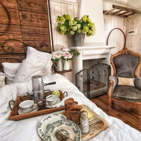 Cucuti Bed & Breakfast Ziano Piacentino