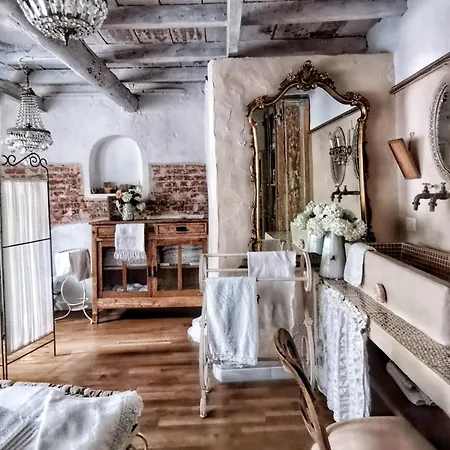 Bed & Breakfast Cucutí 3*