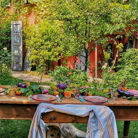 Cucutí Bed & Breakfast