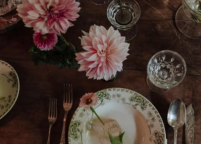 Cucuti לינה וארוחת בוקר